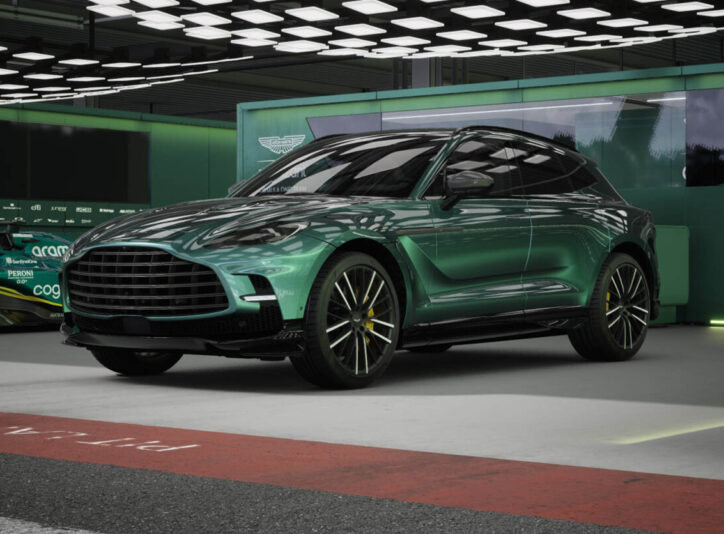 Aston_Martin_welcomes_customers_and_fans_inside_its_Formula_1